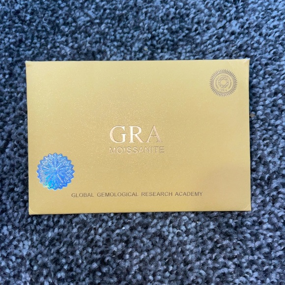 BEAUTIFUL S925 SILVER MOISSANITE NECKLACE‼️ - Picture 10 of 14